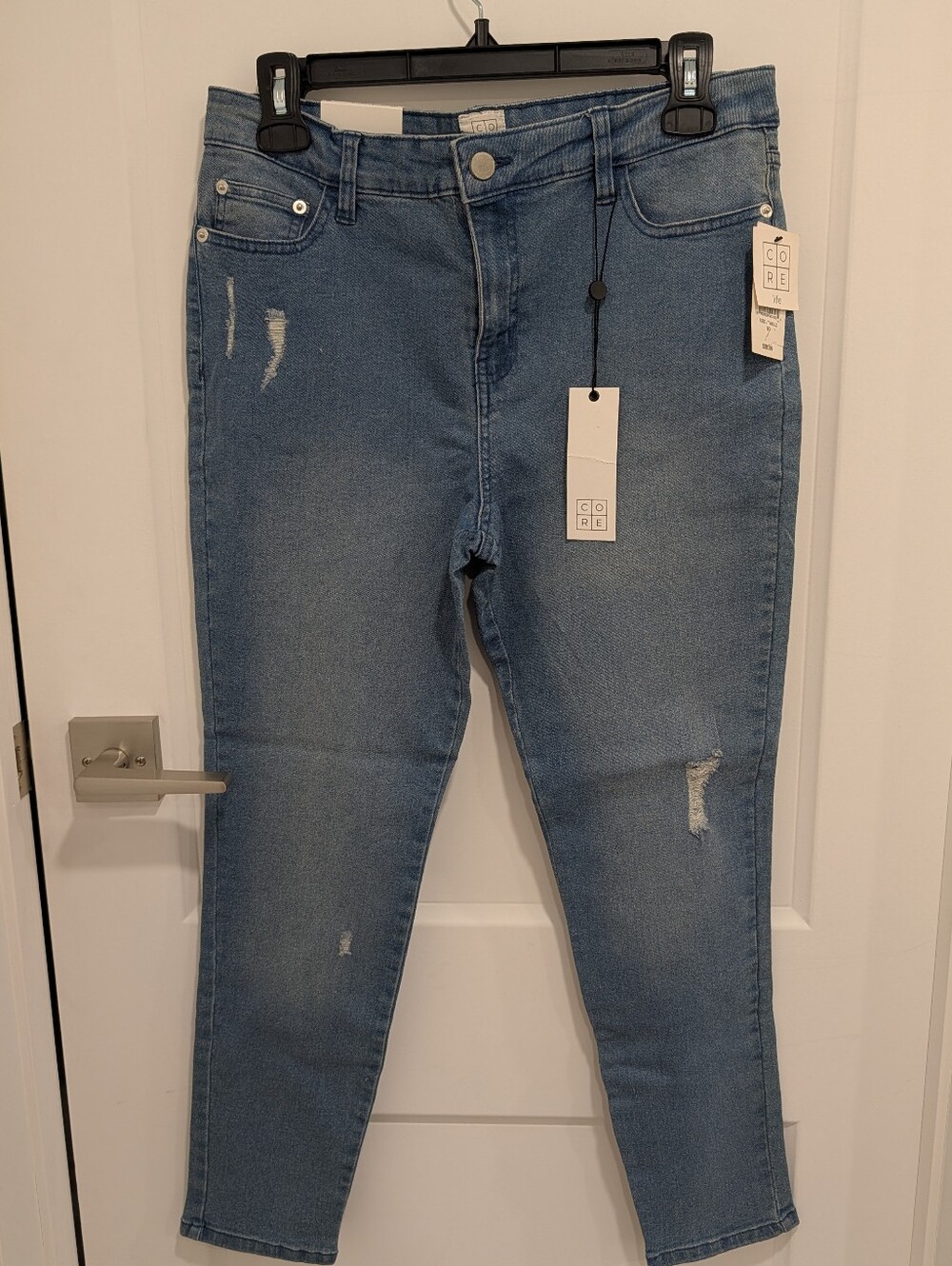 NWT Light Blue Women's Distressed Jeans